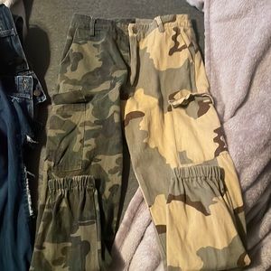 Empty soda 2 tone camo joggers, small